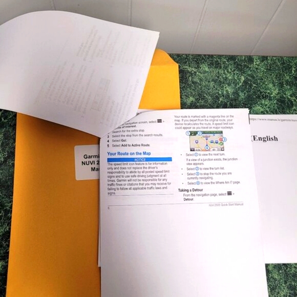 Garmin GPS 2555LMT - Picture 8 of 9